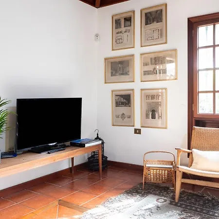 Pillowabroad - La Casita Holiday home *